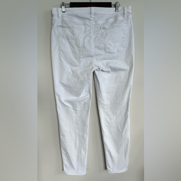 Talbots Flawless Slim Ankle Jeans White Size 12 - Picture 4 of 12